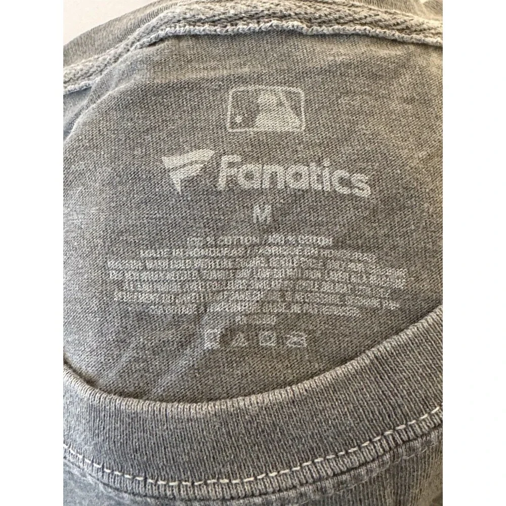 Fanatics San Francisco Giants T-Shirt Men’s Medium Gray SF Logo MLB